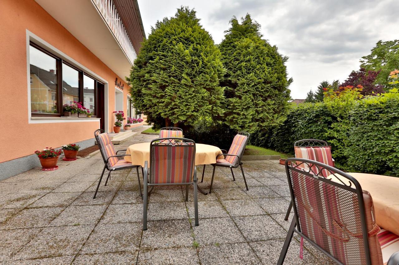 Hotel Reineldis *